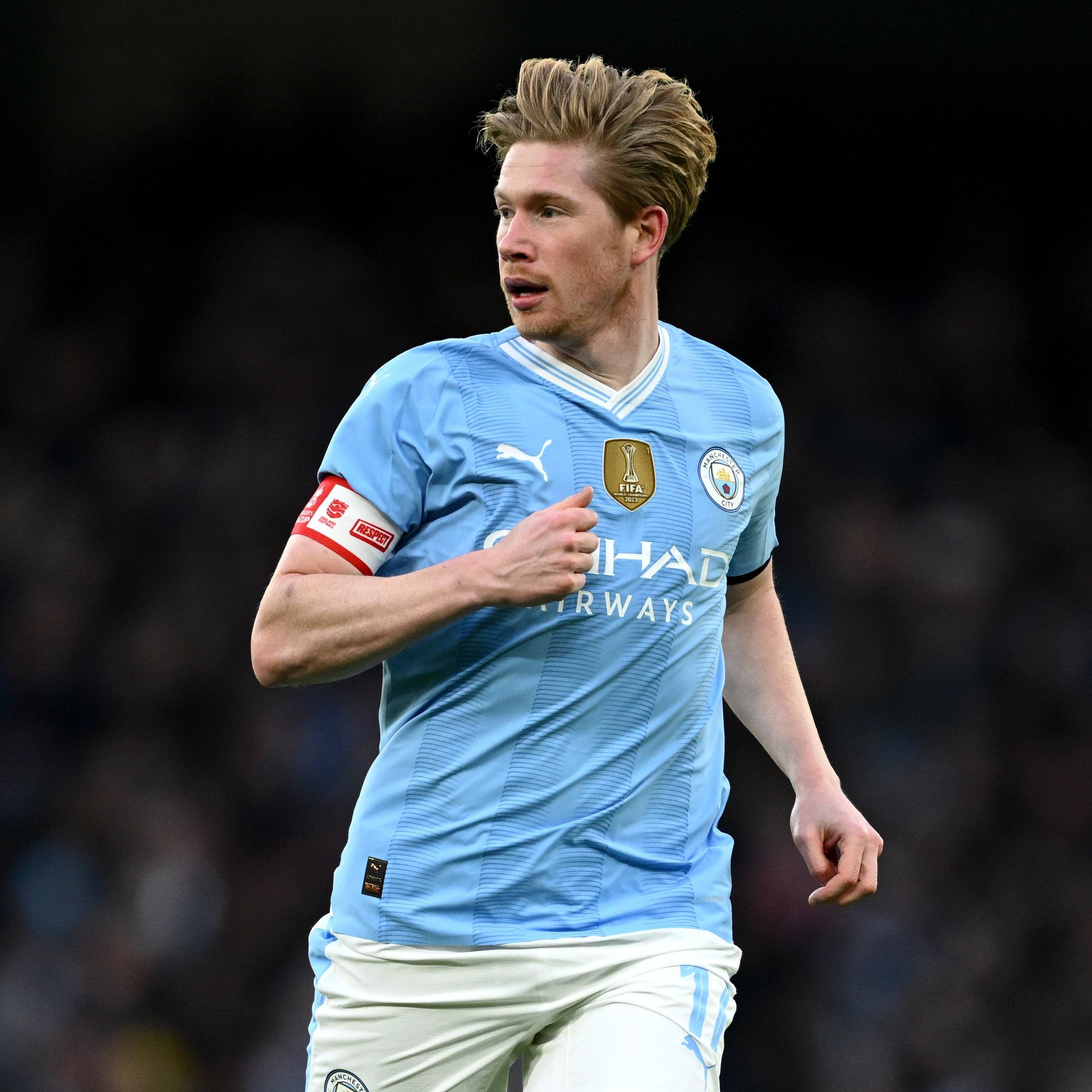 赛地聚焦——英超今晨热度飙升，马赛再遭质疑，底气十足，赛程密集仍需轮换的简单介绍